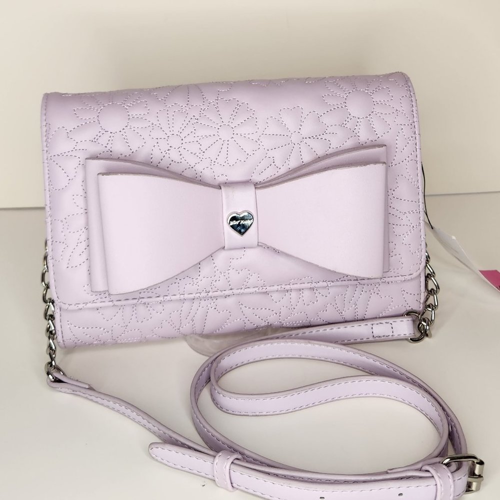 Betsey Johnson XODANI Patent Printed Large Bow Wallet Crossbody - Lilac - NWT